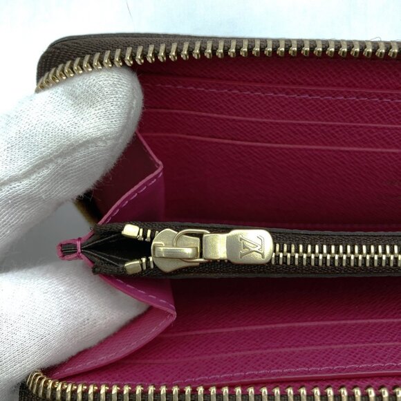 LOUIS VUITTON Brown Monogram Wallet - Picture 14 of 14